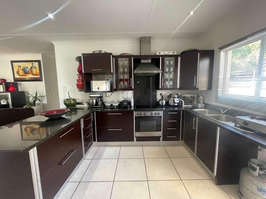 3 Bedroom Property for Sale in Abbotsford Eastern Cape